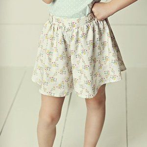 New NWT Size 8 Matilda Jane Floral Shorts MJC